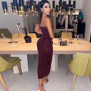 Ax paris ruched pleated midi dress/dark purple/size 8